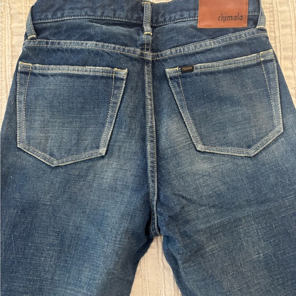 Chimala Jeans - Picture 4 of 13